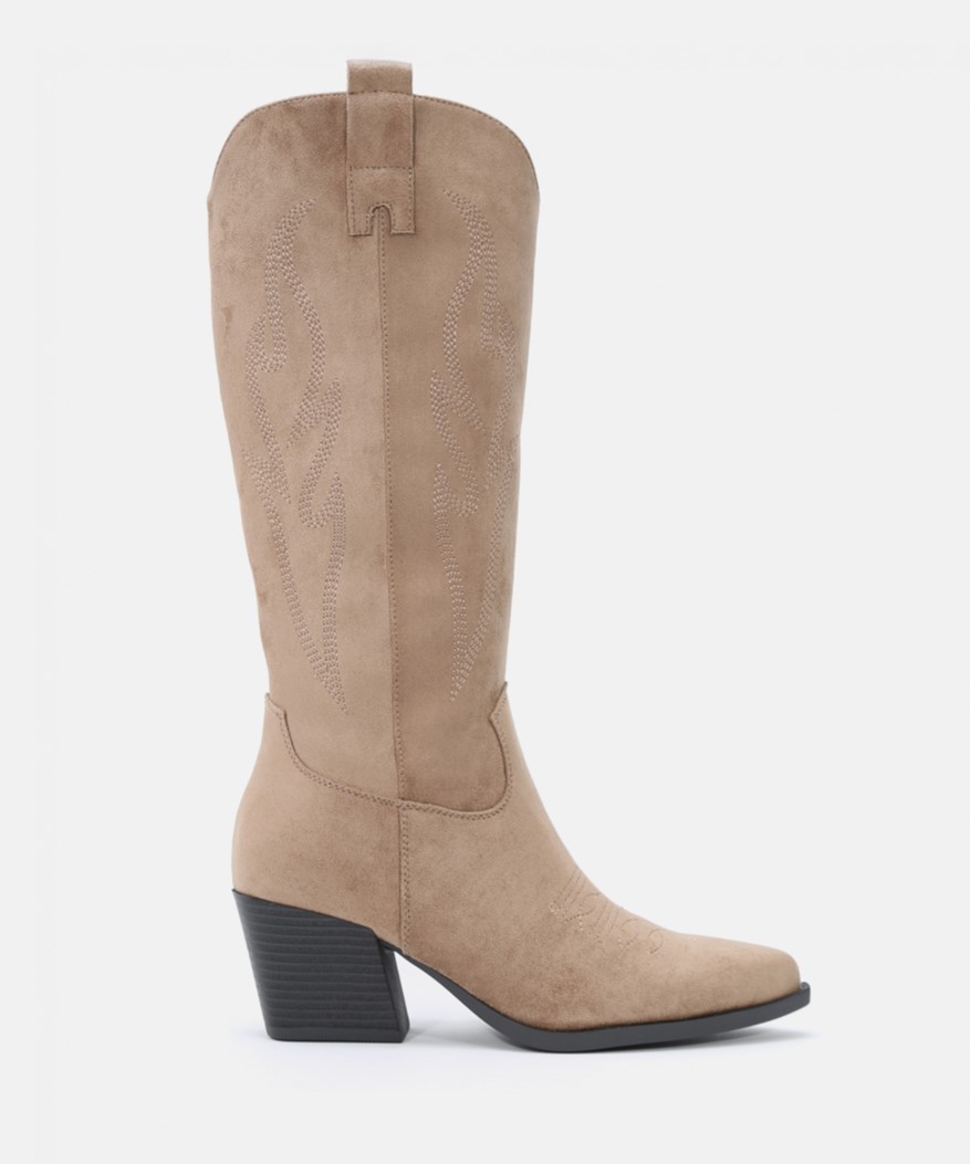 Botas cowboy tacón bordado image number null